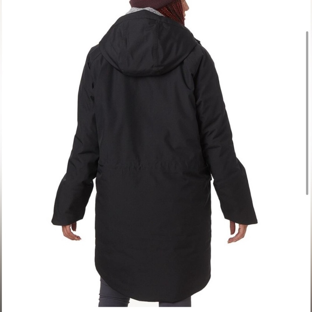 Black oversized Patagonia coat